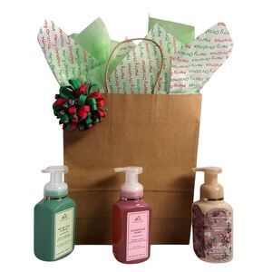 XMS 19
Bath & Body Works Gift Set - All Season Scents
